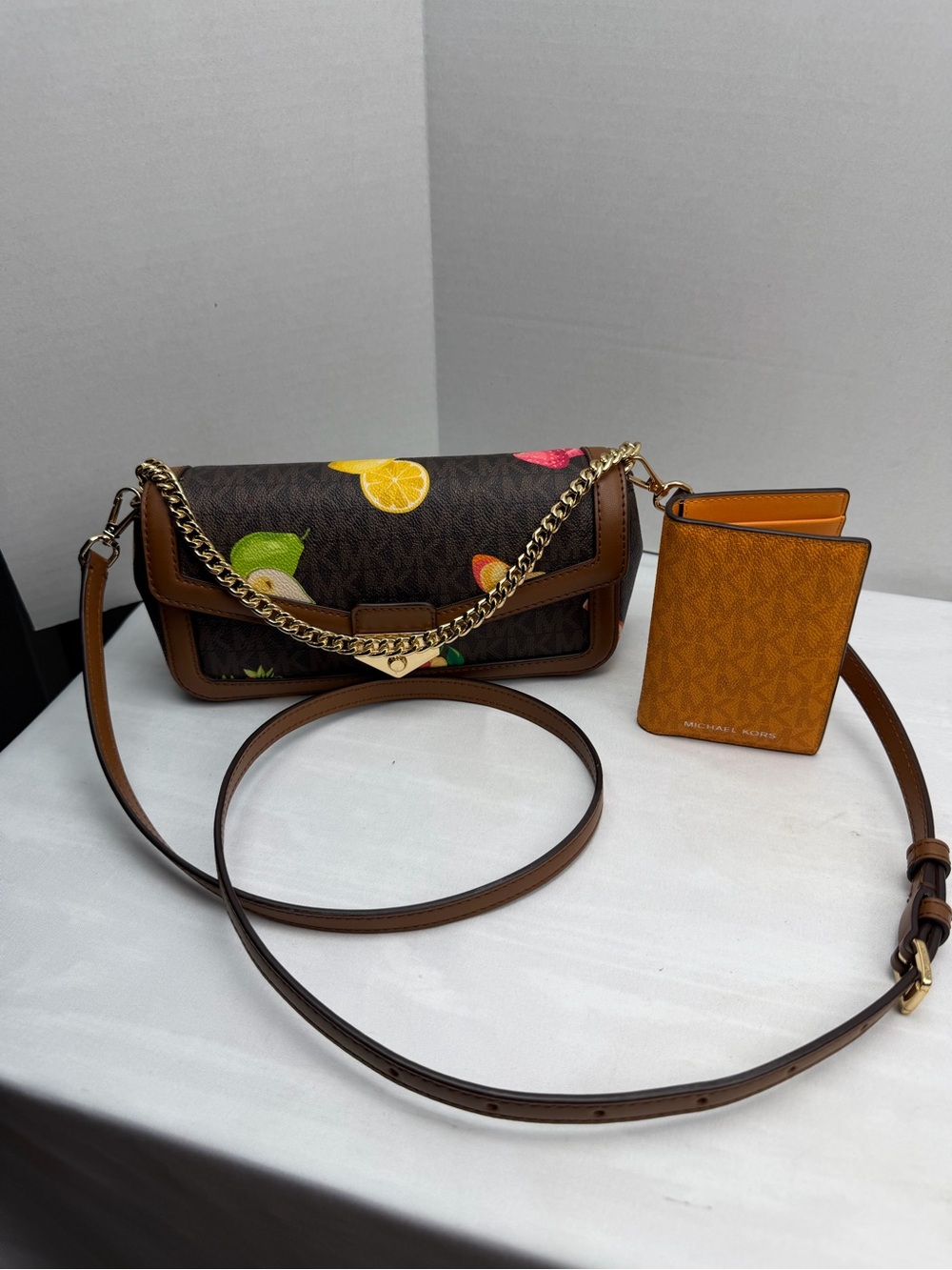 Michael Kors Soho Small Printed Signature Logo Convertible Crossbody Bag/Wallet